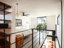 Huge Loft 200m from the Beach