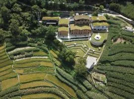 云雨田半山民宿