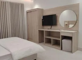 استوديو فاخر