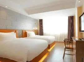 Borrman Hotel Capital Airport Convention & Exhibition Center Auto Market