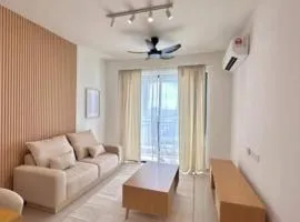 Baron Residence by manatidur #PetFriendly #Lakecity