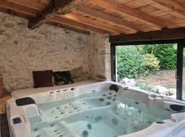 La Maison Or Azur- Spa Jacuzzi- Terrasse - Vue Nature