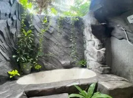 Ama Eco Lodge