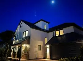 Stunning Beach House Indoor Pool