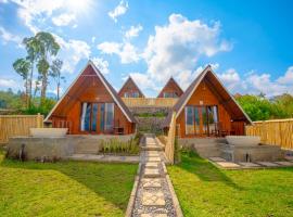 Tirta Rahayu Camp, ξενοδοχείο σε Kubupenlokan