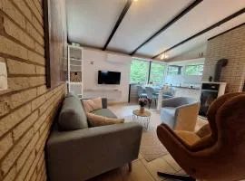 Ferienhaus "WaldLust" - Waldrandlage - Haustierfreundlich