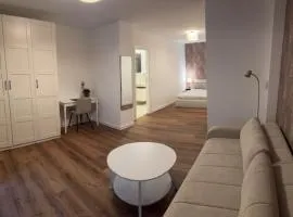 Cozy 9 Hotel