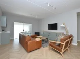 Villa 65