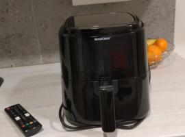 Cozy Apartment in Kaunas with Free Parking