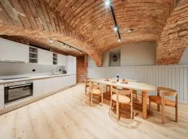 Hive 5 by HOME1 - District 8 Boutique Hostel