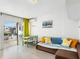 Nice Apartment 1210 In Central Area