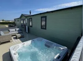 Golden Palm Resort - Sequoia Grove - Coastal Caravan Breaks