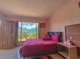 Looks Villa Strawberry Sembalun