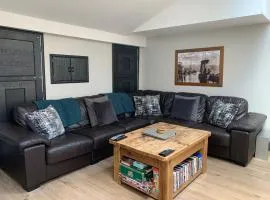 89a Church Street - Luxury One Bed Apartment with Roof Terrace