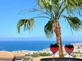 Gran View Apartment Sea Wiew, WiFi,Garage, Car rental