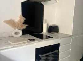 Murray Apartment
