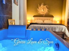 Green love & Spa - Villa Romantique, hotel di Saint-Laurent-de-Médoc