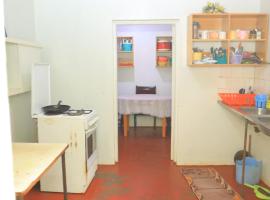 Nancy's Farm House, Hotel mit Parkplatz in Chuka