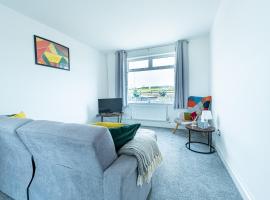 Stunning 4-Bed Beachfront Home Sea Views in Dymchurch, alojamiento con cocina en Dymchurch