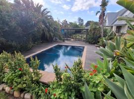 The Cottage, Heide Avenue، فندق في سومرست ويست