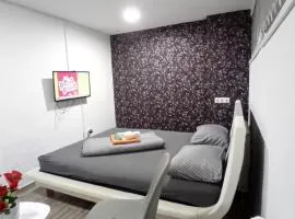 EM Apartments