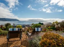 Spectacular Sea Views Holiday Home