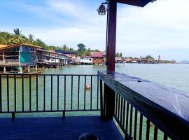 Sunrise House at Lanta, khách sạn ở Ko Lanta