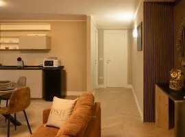 Domino Suite House