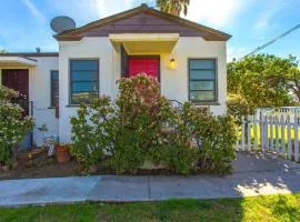 Sweet n Cozy Cottage near Little Italy & Gaslamp