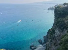 Verde Acqua boutique flat vista mare