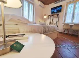 Monolocale Modena con Parcheggio riservato pressi Clinica Fogliani e Centro Storico