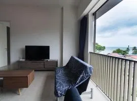 Cozy Seaview Escape 2BR 6pax bythesea bathroom