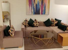 1Bed Apartment - Sleeps 4 - Balcony Wifi Parking