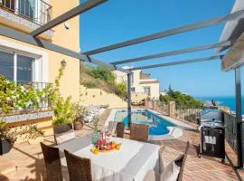 Villa Sol y Mar with heated pool and jacuzzi