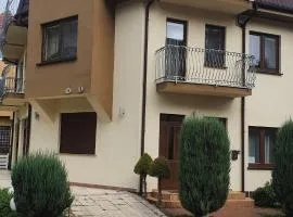 Pokoje Gościnne Jantar