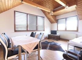 Seeblick Hotel-Ferienhaus- Obermaubach, hotel v destinaci Kreuzau