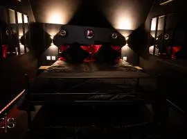 Dark love room