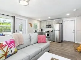 Book Me Baby! Wildflower Inn Siesta Key #4 Frangipani