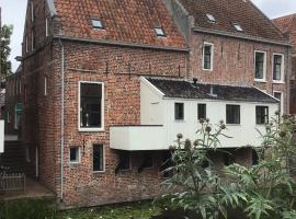 Solwerderstraat 12 - Hangende Keuken, hotel in Appingedam