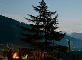 Hotel Green Ocean, casa de hóspedes em Manali
