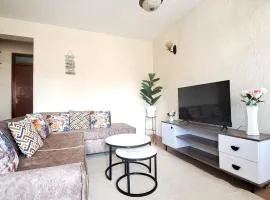 Stylish 1 bedroom near Sarit centre, Westlands