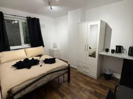 Local London Double Room