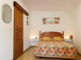 Casa Dace Renovated Studio - Fast Wi-Fi, 4-min Drive to Beach, Pet Friendly