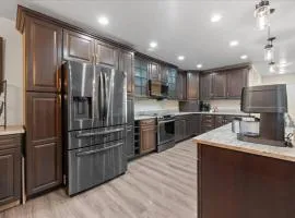 The Modern Re-Joyce Retreat