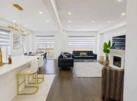Lux 3 Bedroom Home near Public Transit