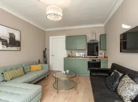 Vacant Nests The Princess Apt Free Parking