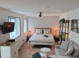 l'Eden caché, family hotel in Beaune-la-Rolande