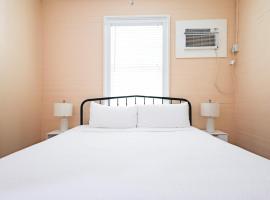 Creme Brulee Suite, Hotel in Key West