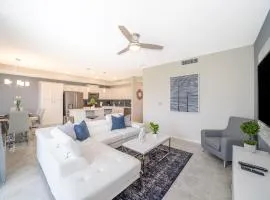 3111-102RD CONDO 2 BEDS/2 BATHS (SANITIZED)
