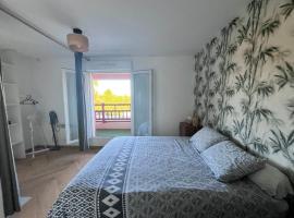 Chambre au coeur du Bassin, ξενοδοχείο σε Biganos